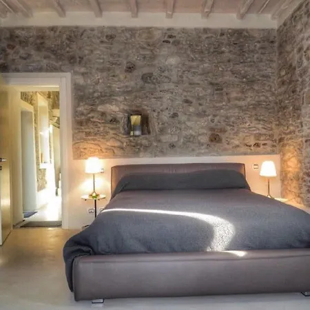Holiday home Boutique Stone House Vedasco Stresa