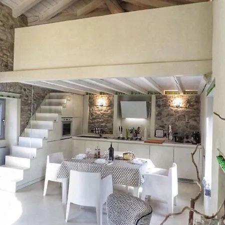 Boutique Stone House Vedasco